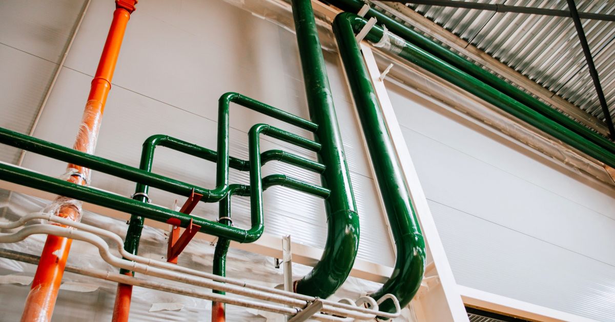 Tankless Water Heaters for Commercial Facilities: Understanding Energy Savings and ROI